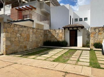 Casa de 3 habitaciones, San Cristóbal de las Casas · Se Renta Casa en Real del Monte en San Cristóbal de Las Casas