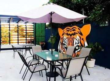 f8e0b24cc4f283e3c5e80340c91c741e5b0ab95d7c771a87c12dcd280d42b270 · Hotel Boutique en Venta a Dos Cuadras del Parque de Santiago