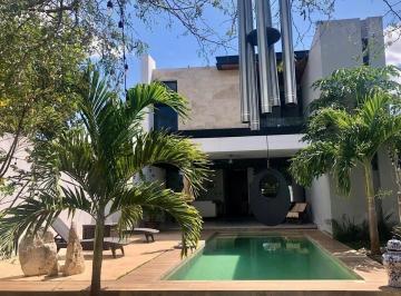 3988477238812f319bbf929768c69f4f917ef7d2aac11843a8bcfd68e3e0f3f3 · Casa de 3 Recámaras en Venta en Chaactún Country Mayab