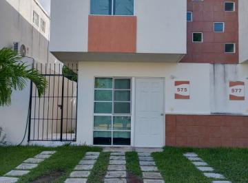 Casa de 2 habitaciones, Solidaridad · Hermosa Casa Para Rentar