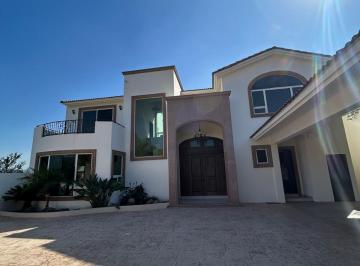 Casa de 5 habitaciones, Monterrey · Casa en Venta Bosques de Valle Alto