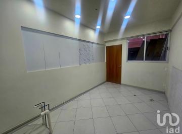 Departamento · 11m² · 1 Recámara · Recámara Independiente Para Mujer en Planta Baja Cerca de La Raza con Servicios Incluidos