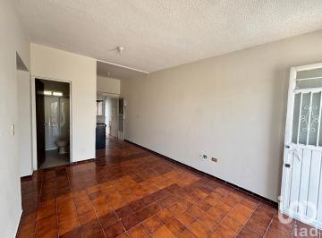 Departamento · 72m² · 2 Recámaras · 1 Estacionamiento · Departamento Duplex en Venta Colinas del Rio Aguascalientes