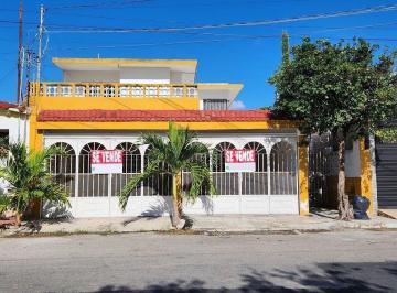 da3e1d15a50e93df37be47a25d9060ec7b8b68ab4459ff36a424d66b496f4696 · Casa en Venta en La Colonia Yucatán
