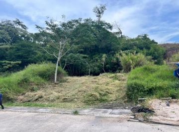 Terreno / Lote · Terreno - Fraccionamiento Residencial Monte Magno