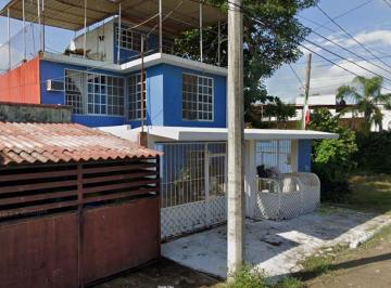 Casa de 5 habitaciones, Centro · Casa en Venta
