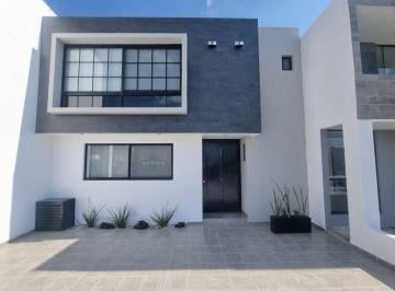 Casa de 3 habitaciones, León · Casa en El Cielo II Residencial