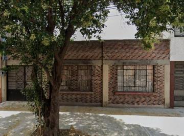 Casa de 4 habitaciones, Azcapotzalco · Casa de 330 m² con 4 Recámaras en Venta en Recreo