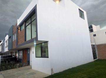 Casa en condominio de 3 habitaciones, Coronango · Casa en Venta en Esquina Cuautlancingo, Puebla