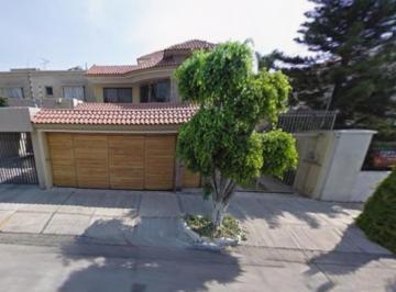 Casa de 4 habitaciones, Zapopan · Se Vende Casa en Av Novelistas 5130, Jardines Vallarta, 45027 Zapopan, Jal.