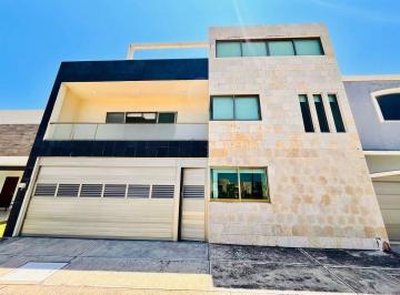 0fd66b300d853bbc74c6330775ed2341576a0d3cbac4bedb4c2ed1874624a510 · Casa en Renta con Hab. en Pb. y Vista Al Mar, Fracc. Lomas del Sol
