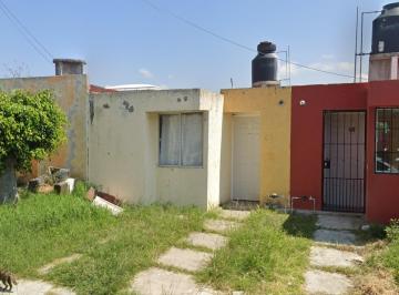 Casa de 2 habitaciones, Morelia · Venta Casa Convento de Azcapotzalco, Mision del Valle, Morelia, Mich. G m (A S F)