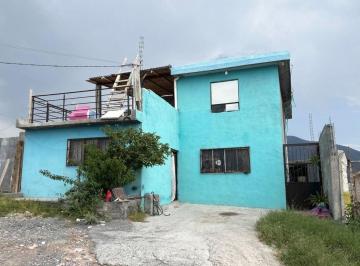 Casa de 5 habitaciones, Arteaga · Se Vende Casa en Arteaga, Colonia Autopista