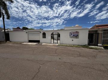 Casa · 171m² · 3 Recámaras · 3 Estacionamientos · Casa en Venta en Guaymas Sonora