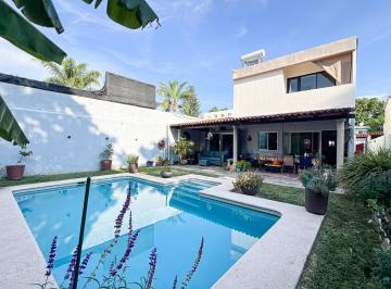 Casa de 4 habitaciones, Chapala · Canacinta Living & Investment