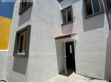 Casa · 69m² · 2 Recámaras · 1 Estacionamiento · Casa en San Jerónimo Caleras