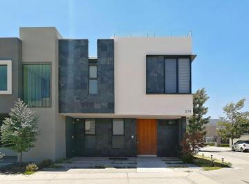 Casa en condominio de 4 habitaciones, Tlajomulco de Zúñiga · Casa en Esquina en Punto Sur Este