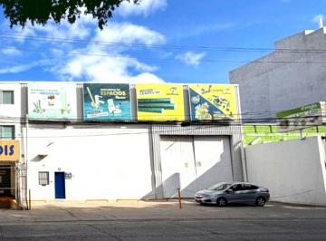 Bodega comercial , León · Bodega en Renta con Acceso Para Tráiler | Blvd. Campestre, León | 1,032 m²