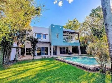 fc9eae785286a5856c7bbbf77f4d8b2f442bc8d60bc859743e781e58a7e892ad · Casa Residencial en Venta en Club de Golf La Ceiba