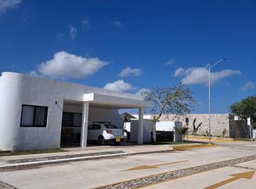 a40b3db2e4174830cf716f0dcba8486fa0c67d9e0a393e32173322c1d18d3a2f · Casa de Una Planta en Venta en Residencial El Arca