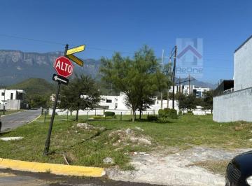 Terreno / Lote , Monterrey · Venta de Terreno Plano en Esquina en Carretera Nacional Valle de Cristal