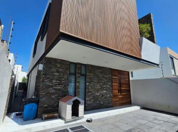 Casa de 4 habitaciones, Zapopan · Casa en Venta en Parques Vallarta - Paseo de La Estrella 612