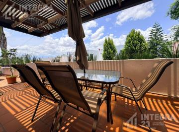Casa · 600m² · 5 Recámaras · 4 Estacionamientos · Casa en Venta La Trinidad, Tlaxcalancingo, Única en Su Tipo, 600 m² Construidos, Súper Precio
