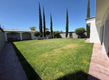 194e639887ebccd81e0cccc86beff89d4378ed2b125cb1ce216d4e9396b4c5f0 · Casa de un Nivel en Renta en San Francisco Juriquilla, Querétaro