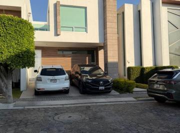 Casa en condominio · 230m² · 3 Recámaras · 2 Estacionamientos · Casa en Renta en Parque de La Plata, Lomas de Angelópolis, Puebla - (4)