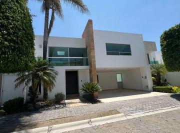 Casa de 3 habitaciones, San Andrés Cholula · Casa en Renta Cluster 222 Lomas de Angelopolis 1 Puebla