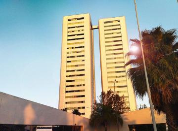 Oficina , San Andrés Cholula · Oficina de 352 m² Aconcicionada en Torre Jv 1 en Atlixcayotl con Privados y Baños 3 Estacionamientos