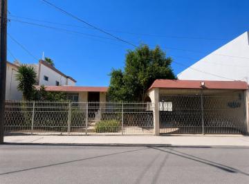 Casa · 363m² · 4 Recámaras · 4 Estacionamientos · Casa - Linares Centro