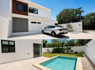 Casa de 3 habitaciones, Mérida · Casa con Alberca Amueblada en Conkal