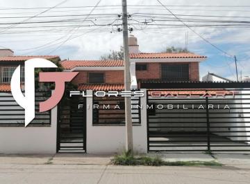 Casa · 237m² · 3 Recámaras · 2 Estacionamientos · Casa en Venta en Fracc. Valle de Las Trojes Al Norte de La Ciudad de Aguascalientes