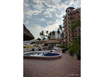 Departamento en Venta de 3 habitaciones Acapulco de Juárez Centro · Departamento a Media Calle de La Costera en Zona Dorada