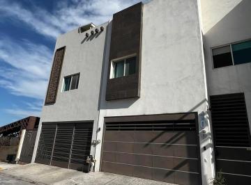 1 · Casa en Renta en Cumbre Elite Premier Sector Olimpo, Zona Cumbres