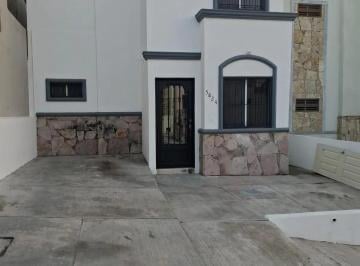 1 · Casa en Renta en Balcones de Las Mitras, Zona Mitras, Monterrey. N. L.