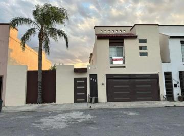 1 · Casa en Renta en Residencial Palmas Diamante, San Nicolas de Los Garza Nuevo Leon.