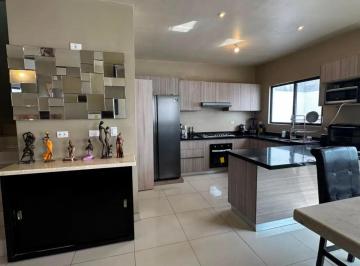 1 · Casa en Venta en Radica Premier, Zona Apodaca