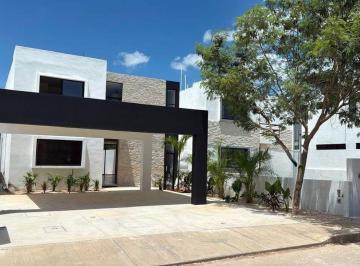 c1edcabc25a3cc173169e791ae4503d3ecf32071c13d036f4019b86140dbb609 · Casa de 3 Recámaras en Privada Manantiales del Mayab