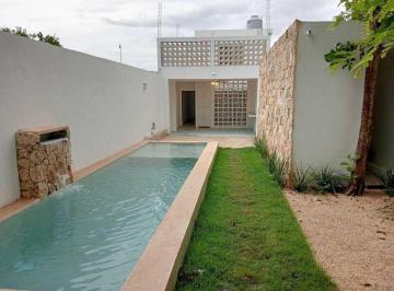 4fd3329969b23915629ed86588e1dff541b51b7926b781f9c54d081e82942d28 · Casa Para Estrenar con 4 Recámaras y Piscina en Itzimná, Mérida