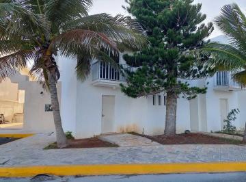 48ce22f3978b9aaec0874ddf96b5378ba08c5b165cf1de5df6f35df692bb94d2 · Villa en Venta en La Marina de Yucalpetén