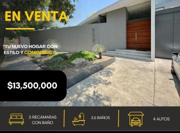 Casa · 380m² · 3 Recámaras · 4 Estacionamientos · Casa en El Trébol