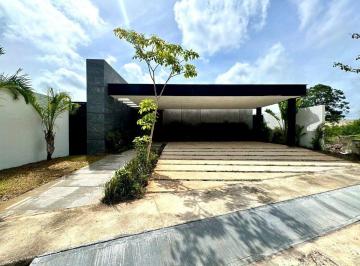 8c4fec4583f4ff1949243e8ae7f52d5f1edca609cf13630e0adf0d9b30e426f9 · Casa con Alberca en Venta en Privada Olivia