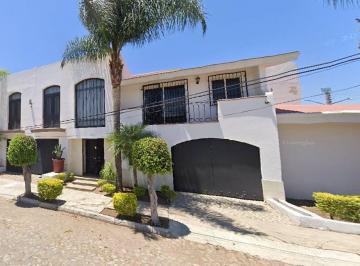 Casa de 5 habitaciones, Acatlán de Juárez · Casa en Venta en Fraccionamiento Los Granados, Acatlán de Juárez, Jalisco.