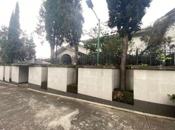 Casa de 4 habitaciones, Huixquilucan · Residencia en La Herradura en Calle Cerrada