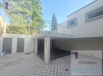 Casa · 826m² · 4 Recámaras · 2 Estacionamientos · Casa en Renta en La Colonia Chimalistac