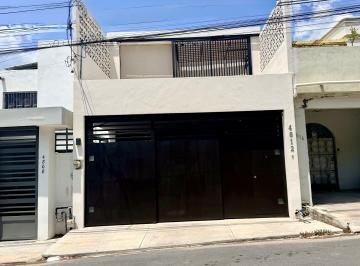 Casa de 3 habitaciones, Monterrey · Casa en Renta en Villa Las Fuentes, Sur de Monterrey