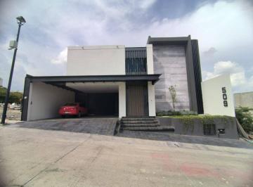 Casa en condominio de 4 habitaciones, León · Casa Nueva en Venta en Cañada del Refugio