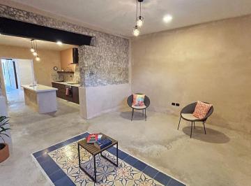 8f80c294bff4727ddcdbcdfa65b1500469d734480b1fdf68d9c4e733d893818c · Casa Restaurada con Diseño Colonial Contemporáneo en Mérida Centro